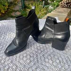Born  Garcia Black Leather Booties, Chunky Heel, Pre-Owned, Excellent, Sz 9M